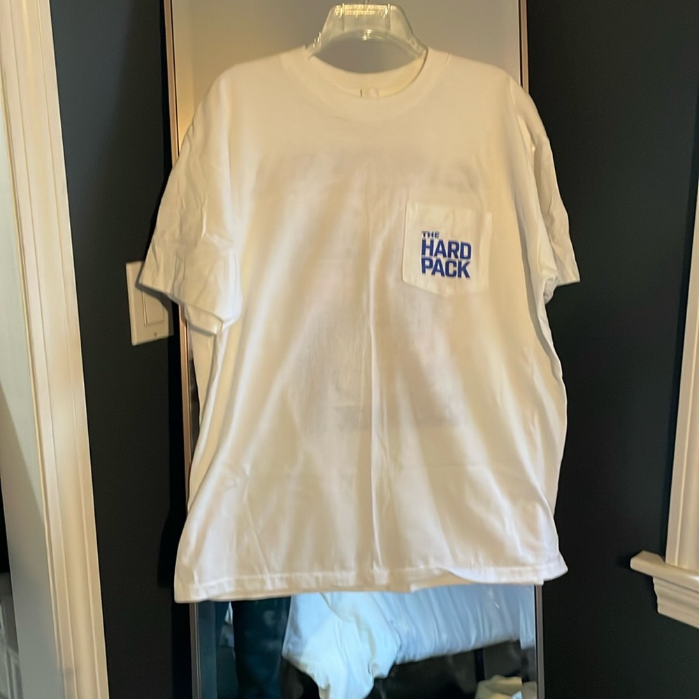 The Hard Pack T-Shirt l XL